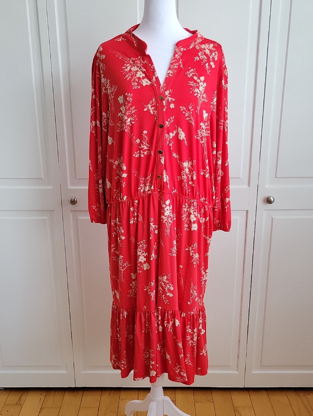 Button-Front Red Floral Dress with Tiered Hem